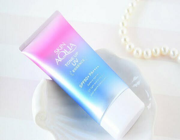 Kem chống nắng trị mụn Skin Aqua Tone Up UV Essence