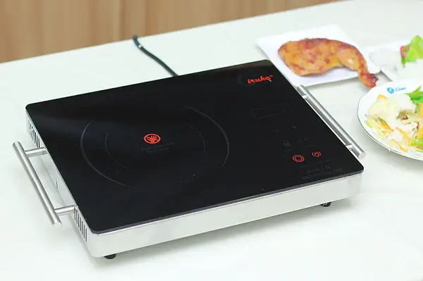 Bếp tia hồng ngoại Iruka I-77 chính hãng giá tốt