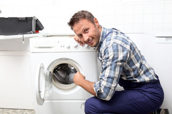 Các bước vệ sinh máy giặt cơ bản