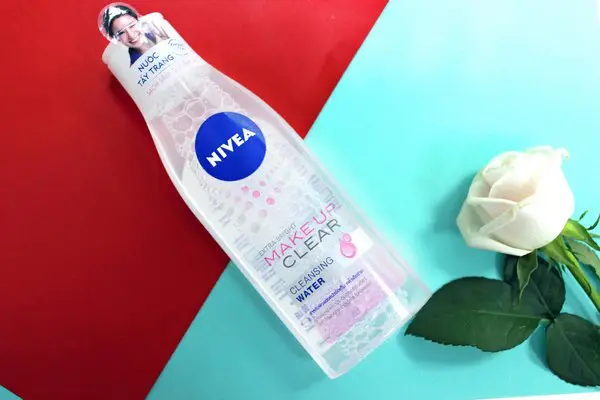 Nước tẩy trang Nivea Extra Bright Make Up Clear Micellar Water