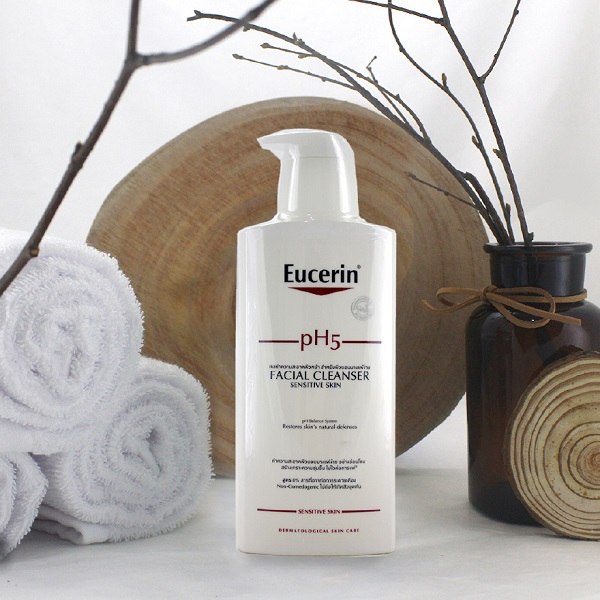 Sữa rửa mặt Eucerin pH5 Facial Cleanser