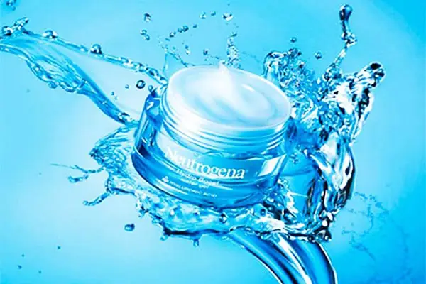 Review kem dưỡng ẩm neutrogena