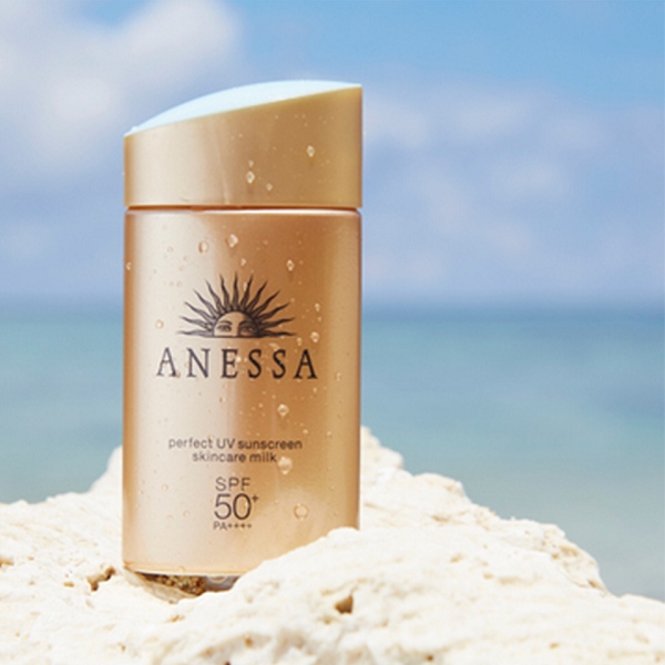Kem chống nắng Anessa Perfect UV Sunscreen Skincare Milk