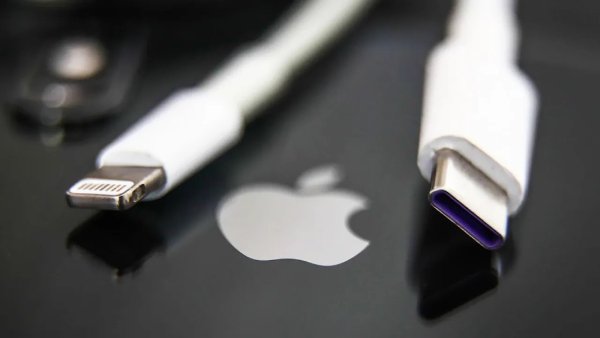 iPhone 15 dùng cổng sạc gì: Cổng USB-C hay Lightning
