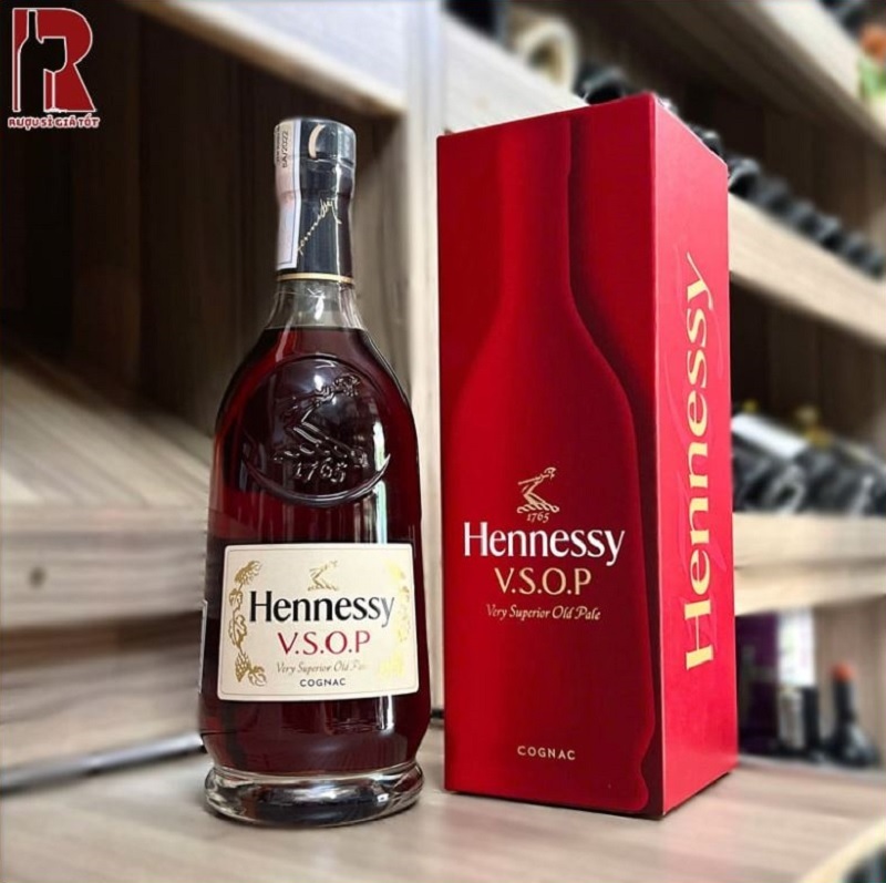 ruou hennessy co may loai